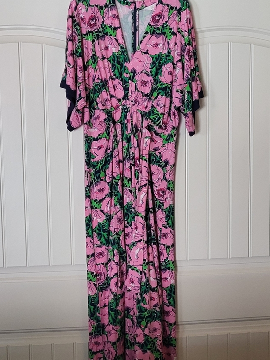 Lilly Pulitzer Dresses & Skirts - Lilly Pulitzer Wisteria - Pink Floral Maxi Dress with Green Leaves